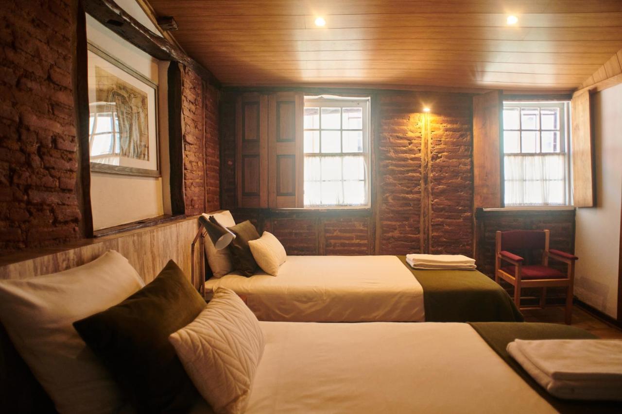 Casa Da Praca Velha Guest House Braga Kültér fotó